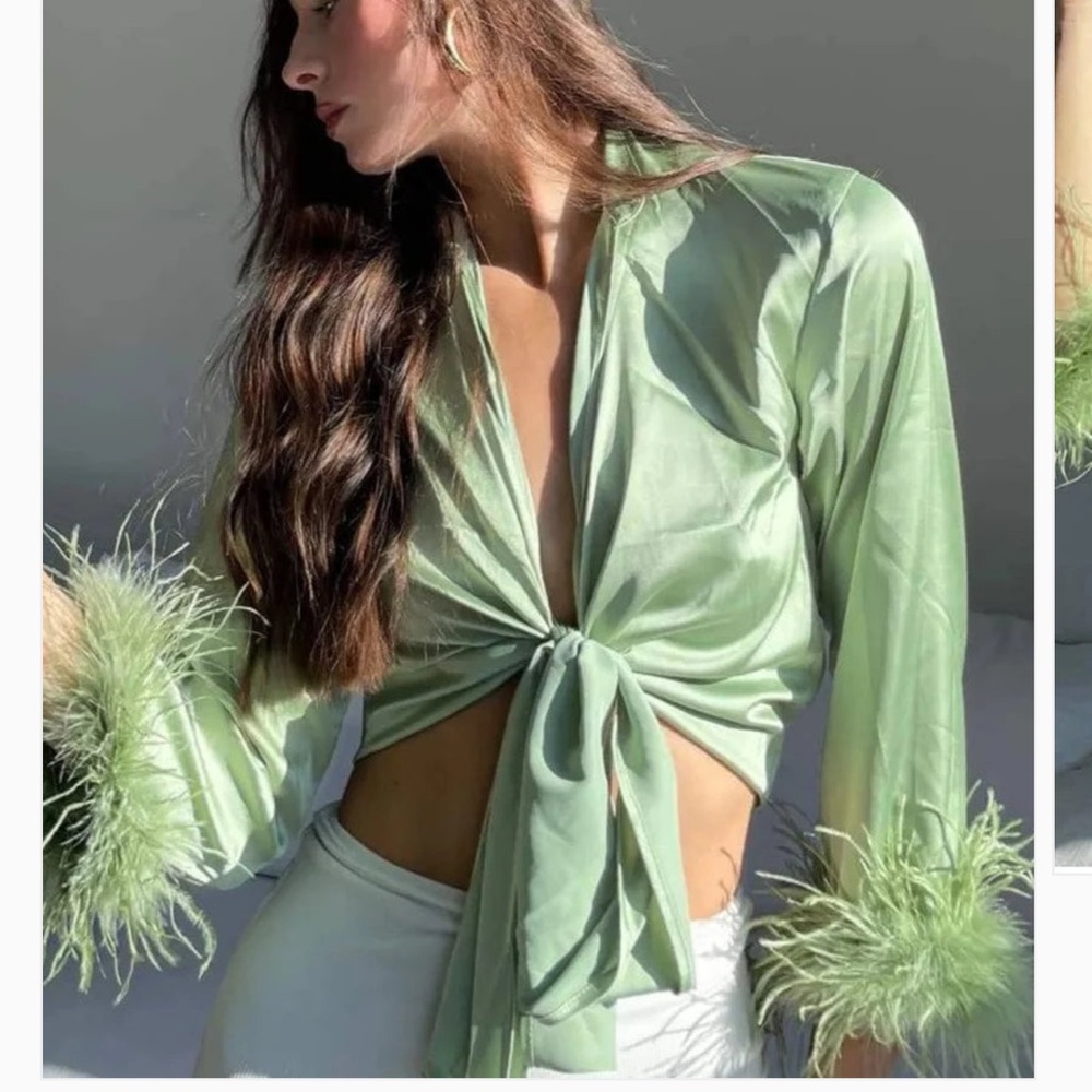 Rumours Silk Feathered Front Tie Top (Never Worn) Size:L